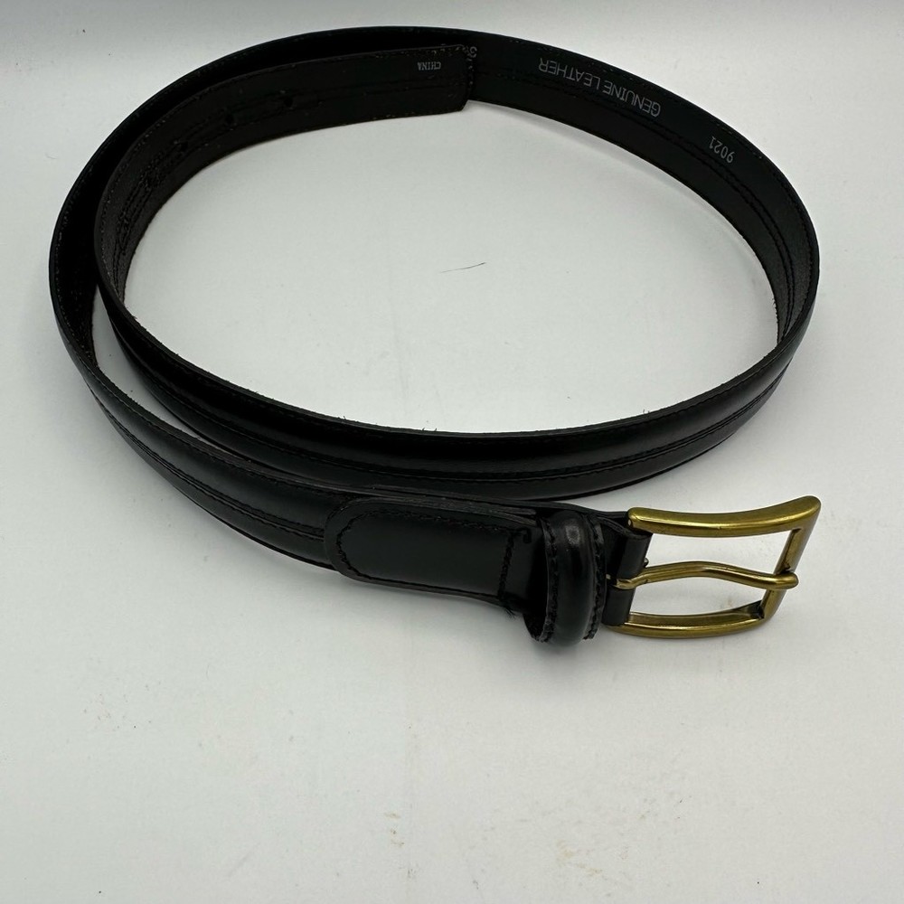 Mens Fashion Belt Black Leather Brass / Gold color Buckle Adjustable Size 38”